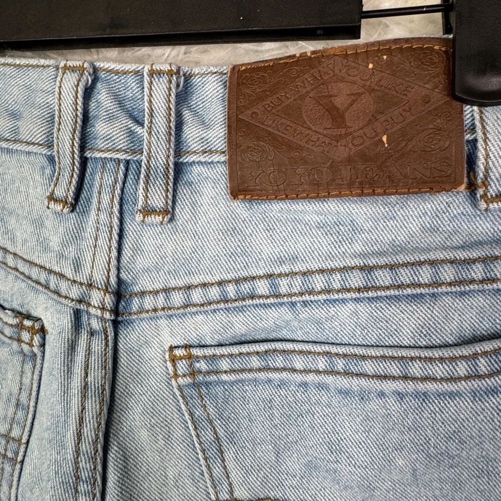 Yoyo Jeans Women's‎ Size 7 Light Wash Denim High Waisted Cut Off Shorts VTG 90s